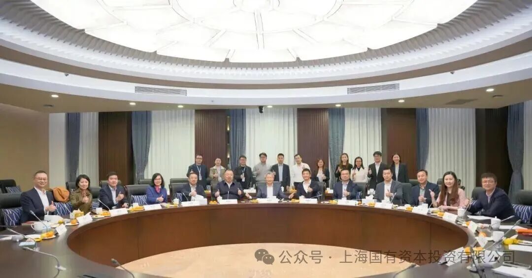 1210_110838_107.jpg 3cb3b7b5e27142a3a02592c1e7c86dca.jpg